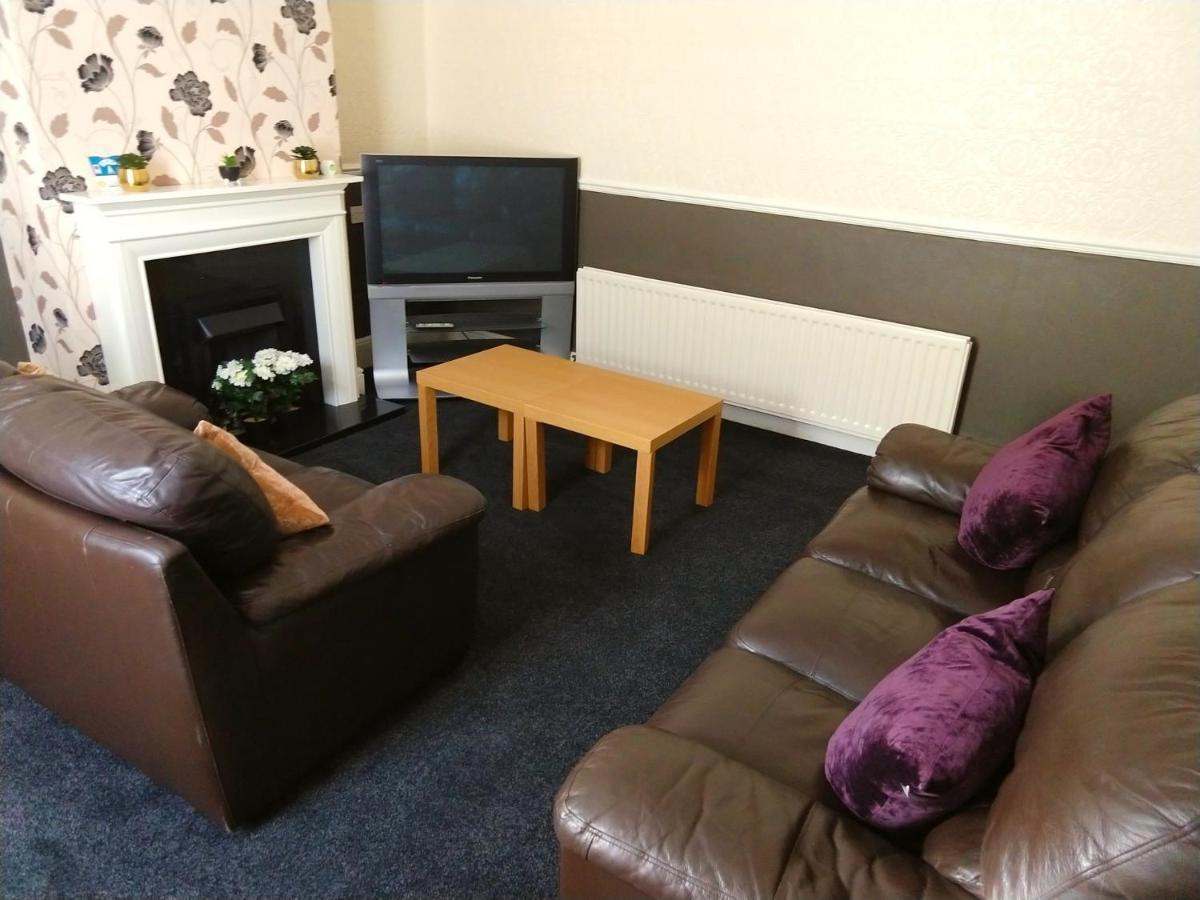 Napier Town House - Self Catering - Guesthouse Style - Twin And Double Rooms Workington Eksteriør bilde